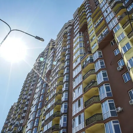 Cozy Apartment In A New Building Close To The Downtown كييف المظهر الخارجي الصورة